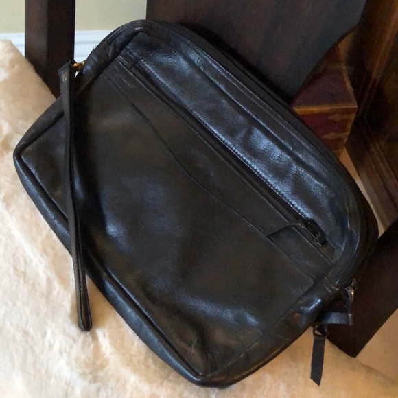 Damton Leather Multi-Pocket travel compartments clutch + detachable strap bag - Picture 1 of 13